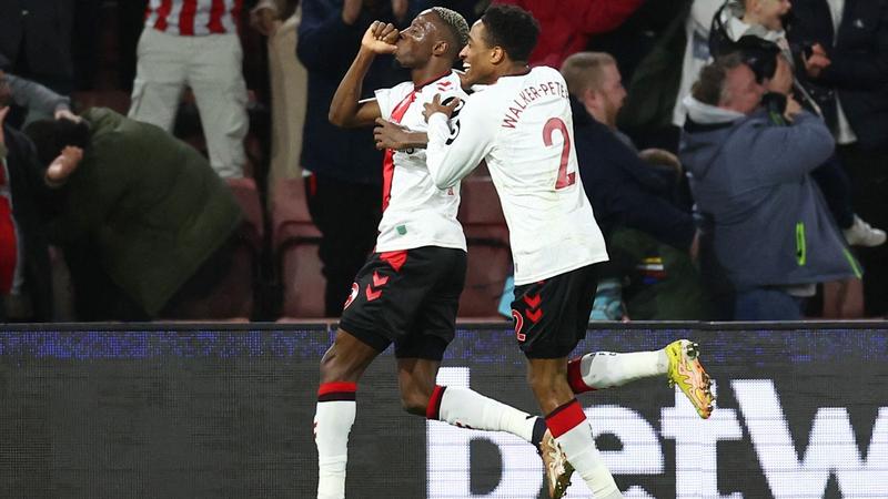 Southampton 2 Man City 0 - Highlights