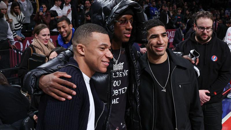 Mbappe and Hakimi return to PSG training after post-World Cup break