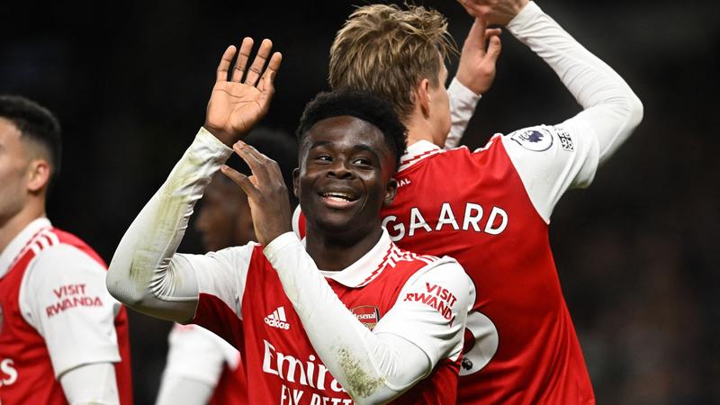 Arsenal take North London bragging rights with win at Tottenham