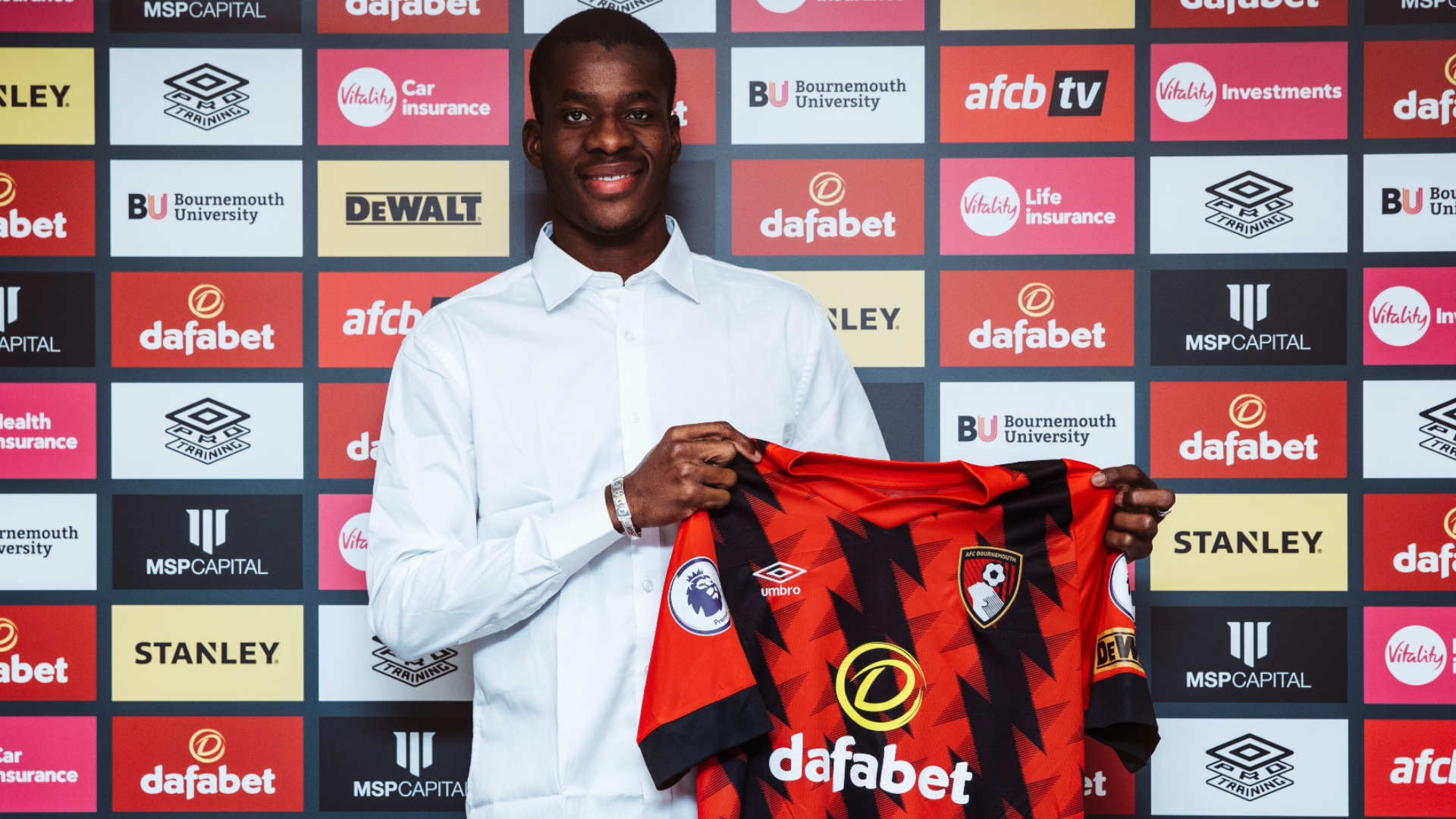Bournemouth completes Ouattara signing