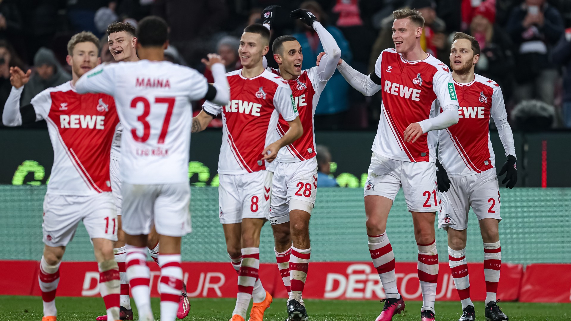 Koln hits Bremen for seven as Bayern looms