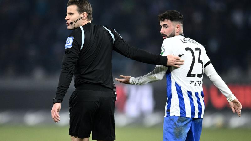 Bundesliga : Le but très litigieux de Paul Seguin pour l'Union lors du derby de Berlin