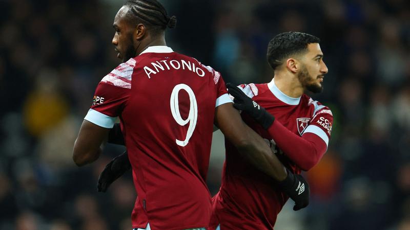 West Ham ease past Derby to earn Man Utd clash in FA Cup