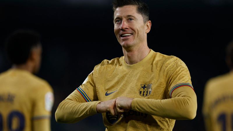 Barca earn tense win at Betis to extend La Liga lead