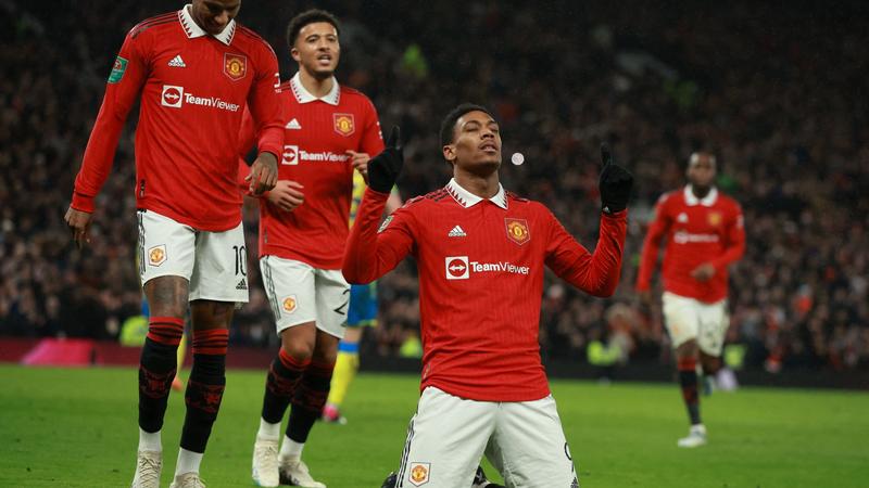 Carabao Cup - Martial et ManUtd plient l'affaire en 3 minutes !