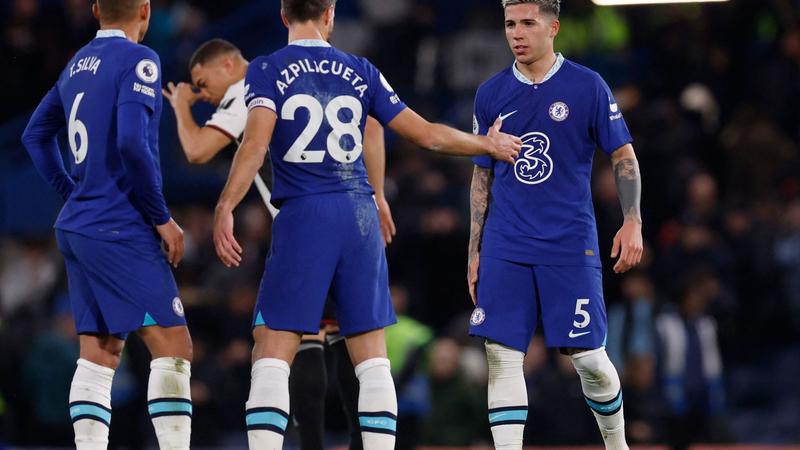 Chelsea can't buy a goal in Fulham stalemate