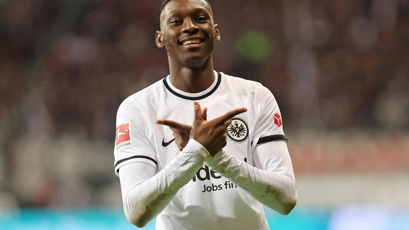 En feu, Randal Kolo Muani inscrit un doublé contre le Hertha !