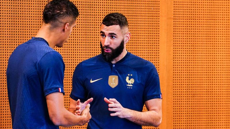 Equipe de France : le staff des Bleus critiqué vertement par l'entraîneur personnel de Karim Benzema