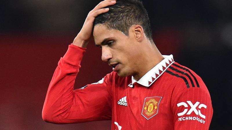 Sancho salvages Man Utd draw with managerless Leeds