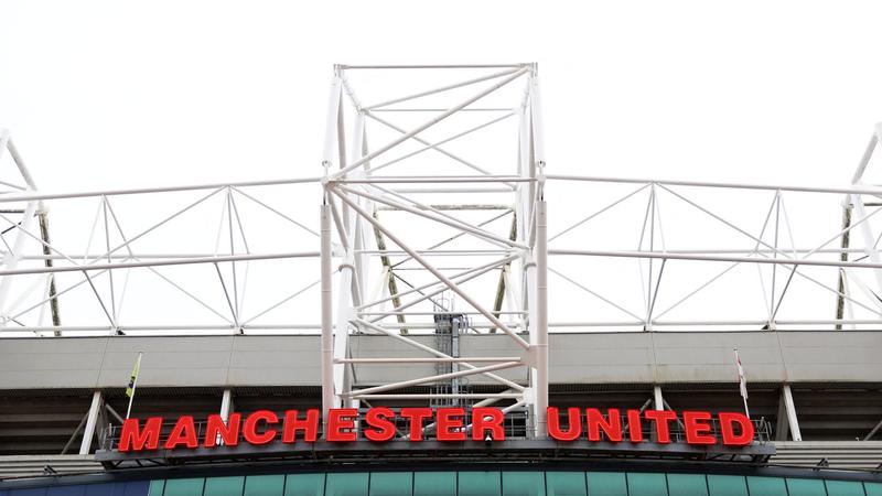 Sheikh Jassim Bin Hamad Al Thani confirms Manchester United bid