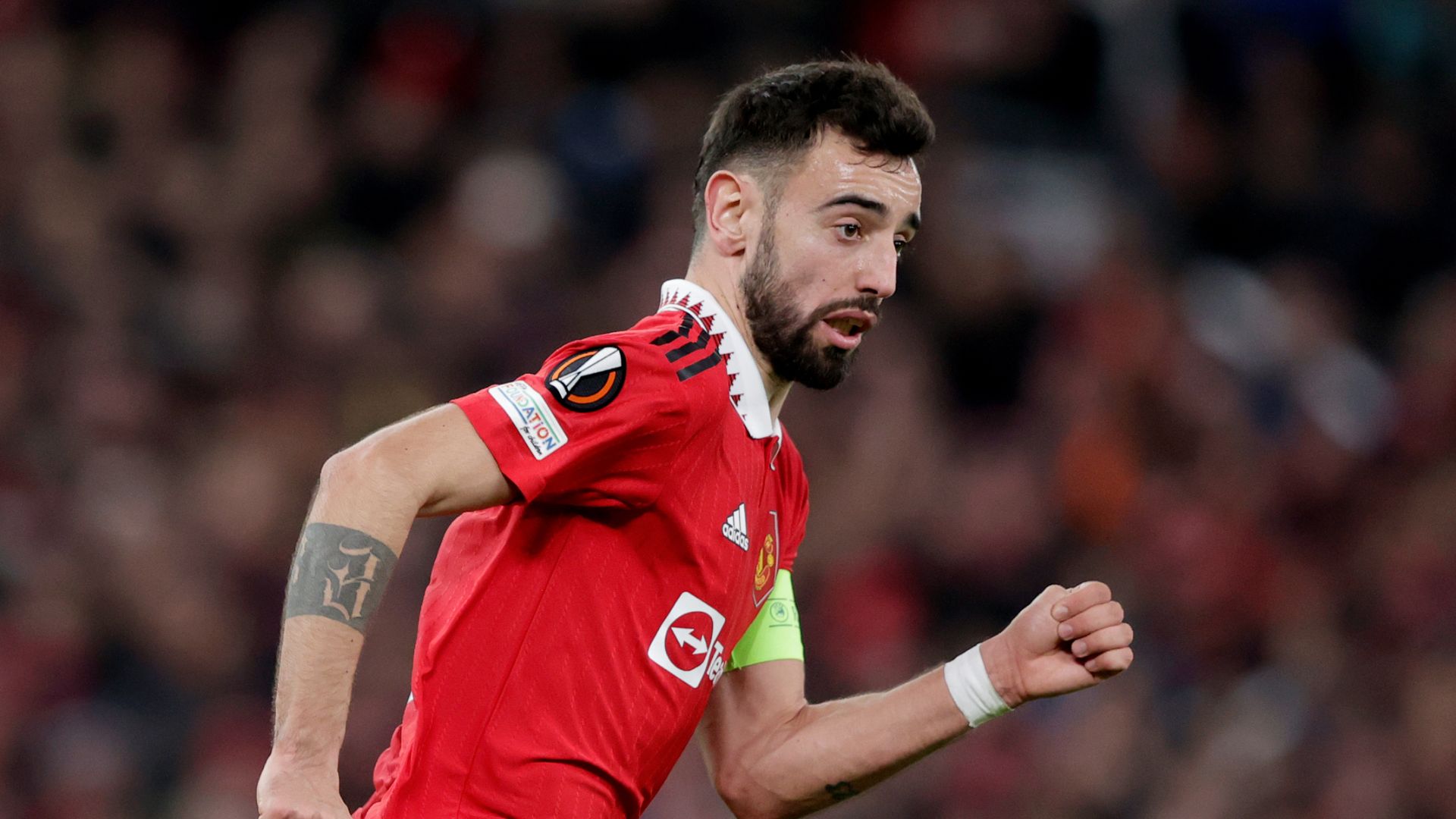 Fernandes anticipating tricky EFL Cup final against 'biggest surprise' Newcastle