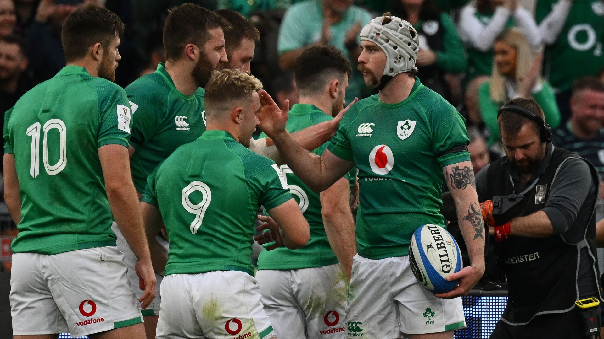 Ireland maintains Grand Slam charge