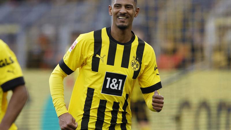 Bundesliga : Terzic “incroyablement heureux” de voir un Haller en bonne santé