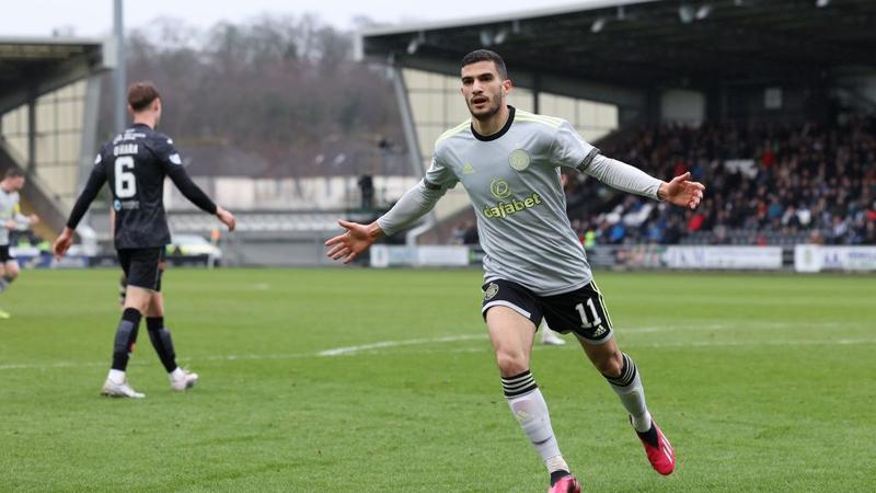 Scintillating Celtic thumps 10-man St. Mirren