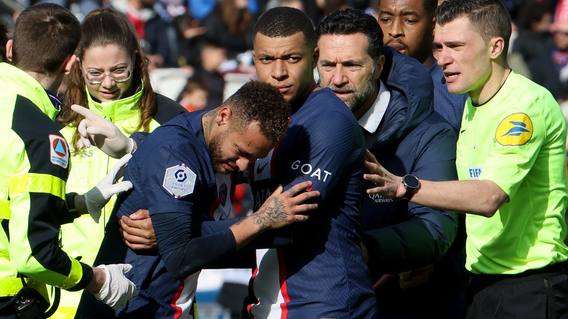 Neymar surgery a success as recovery begins
