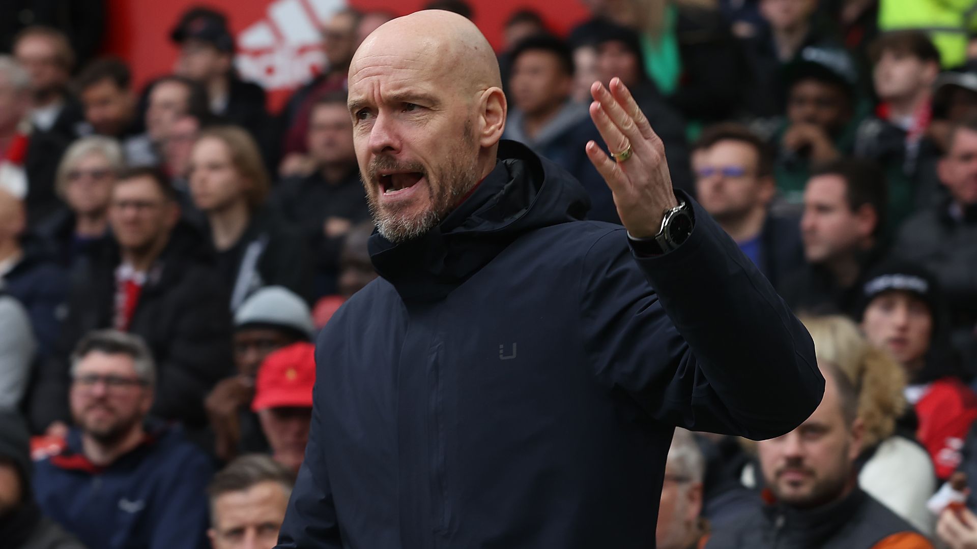 Ten Hag bemoans referees over Casemiro send-off