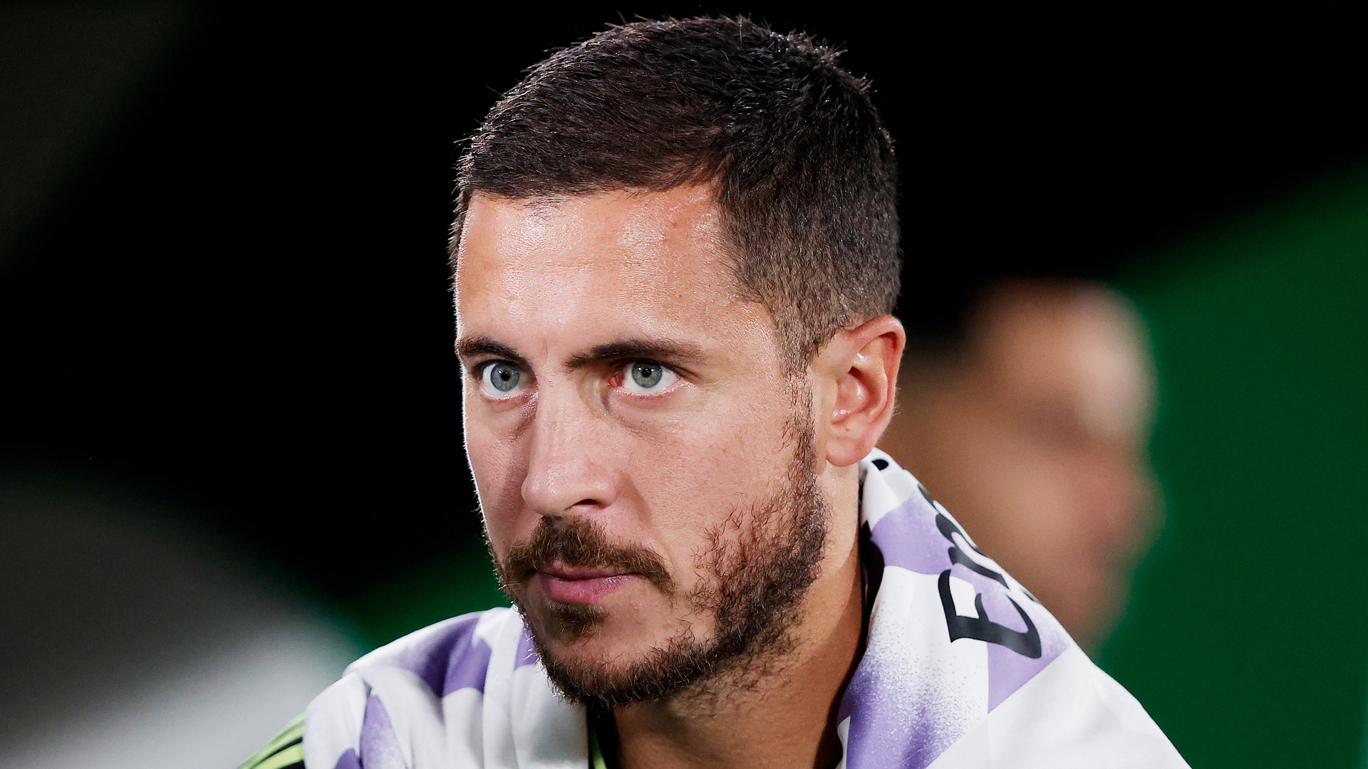 Hazard claims he and Ancelotti 'don't talk'