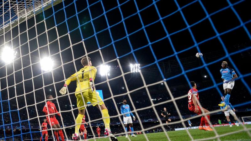 Ligue des Champions : Kévin Trapp est infranchissable devant Kvaratskhelia !