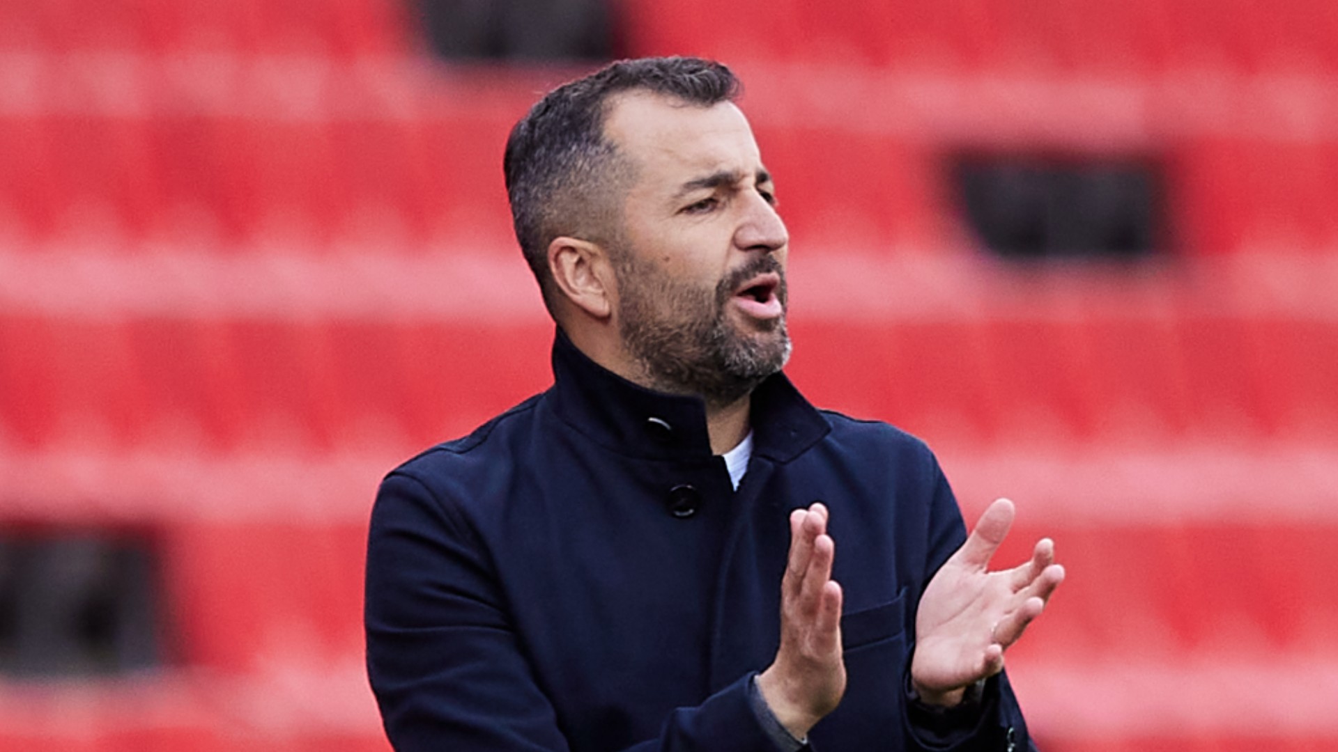 Espanyol appoints ex-Granada coach Diego Martinez