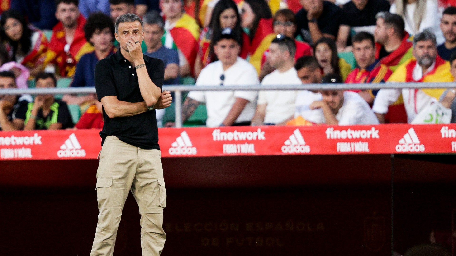 Luis Enrique demands Spain improvements