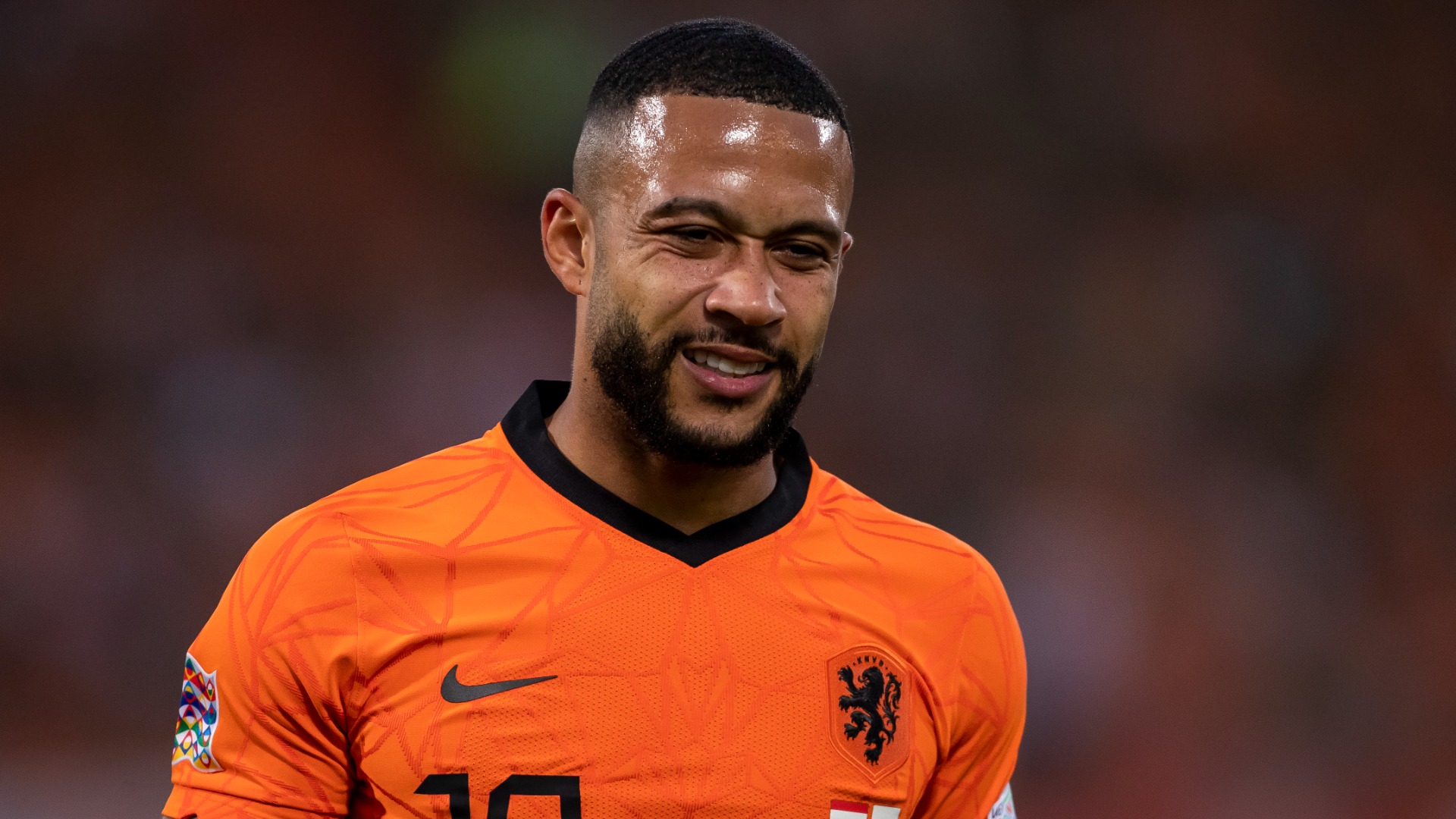 Depay delivers late as Netherlands edges Wales