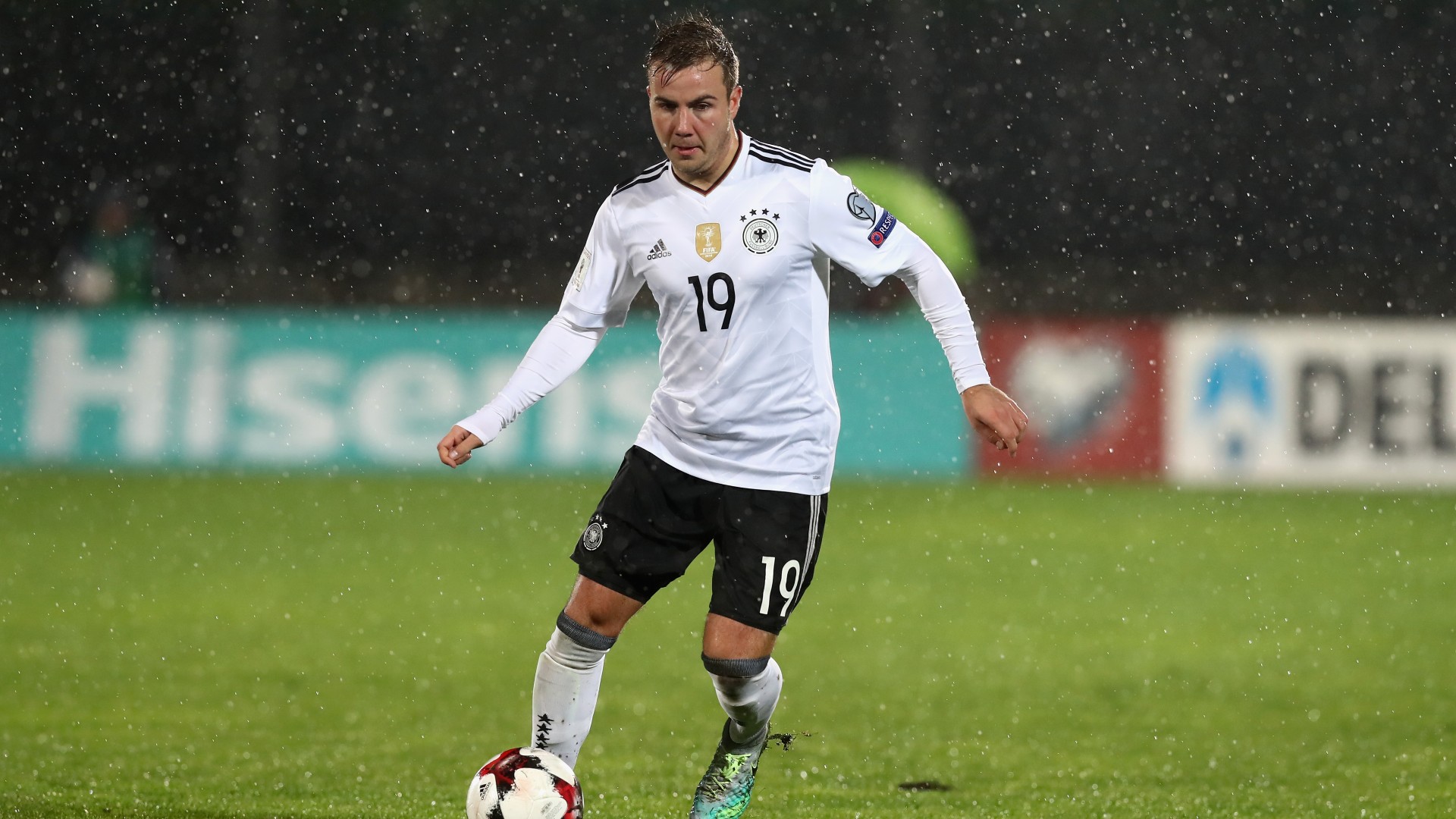 Low: Gotze has 'all the qualities' to force Germany return ahead of World Cup