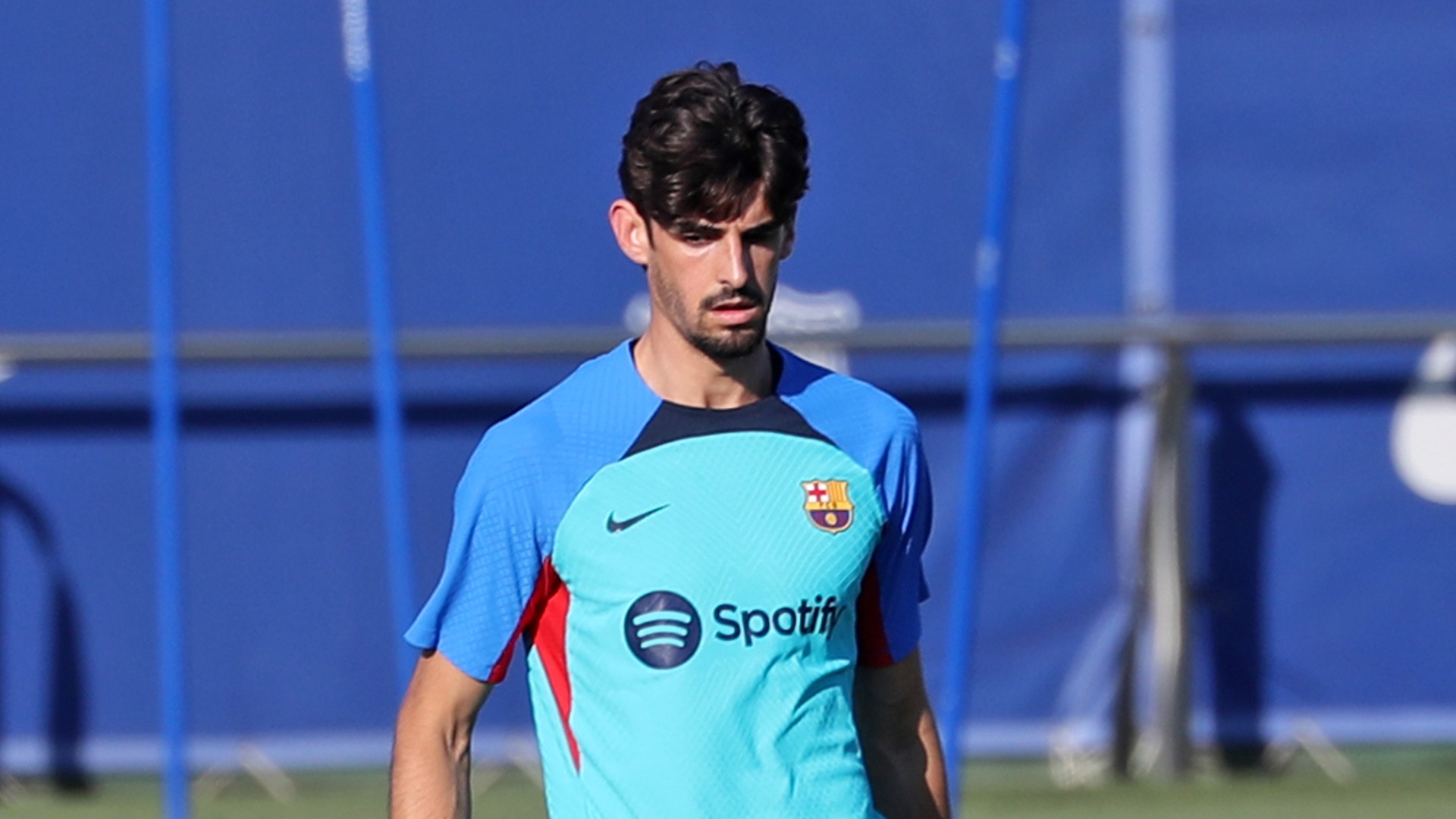 Barcelona winger Trincao loaned to Sporting CP