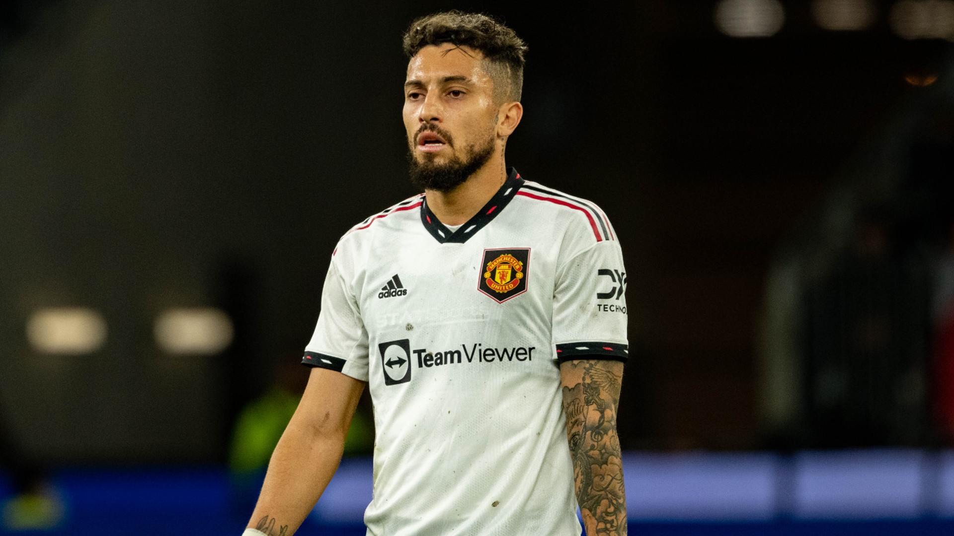 Man Utd loan Telles to Sevilla