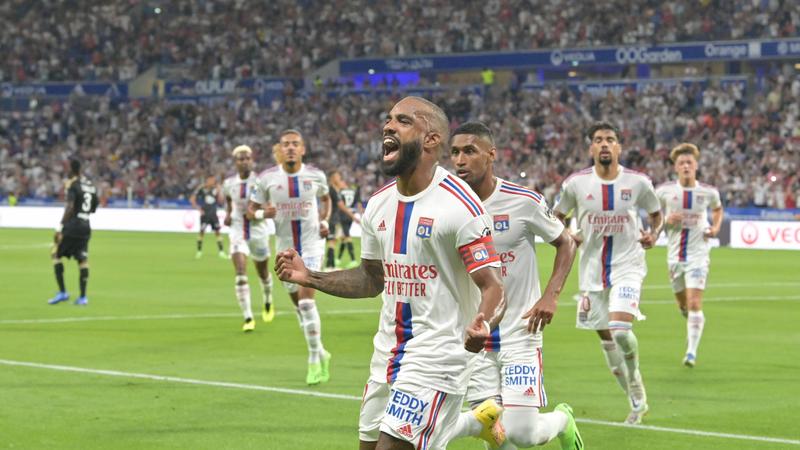 Ligue 1 : Lacazette buteur, Lyon démarre par un succès