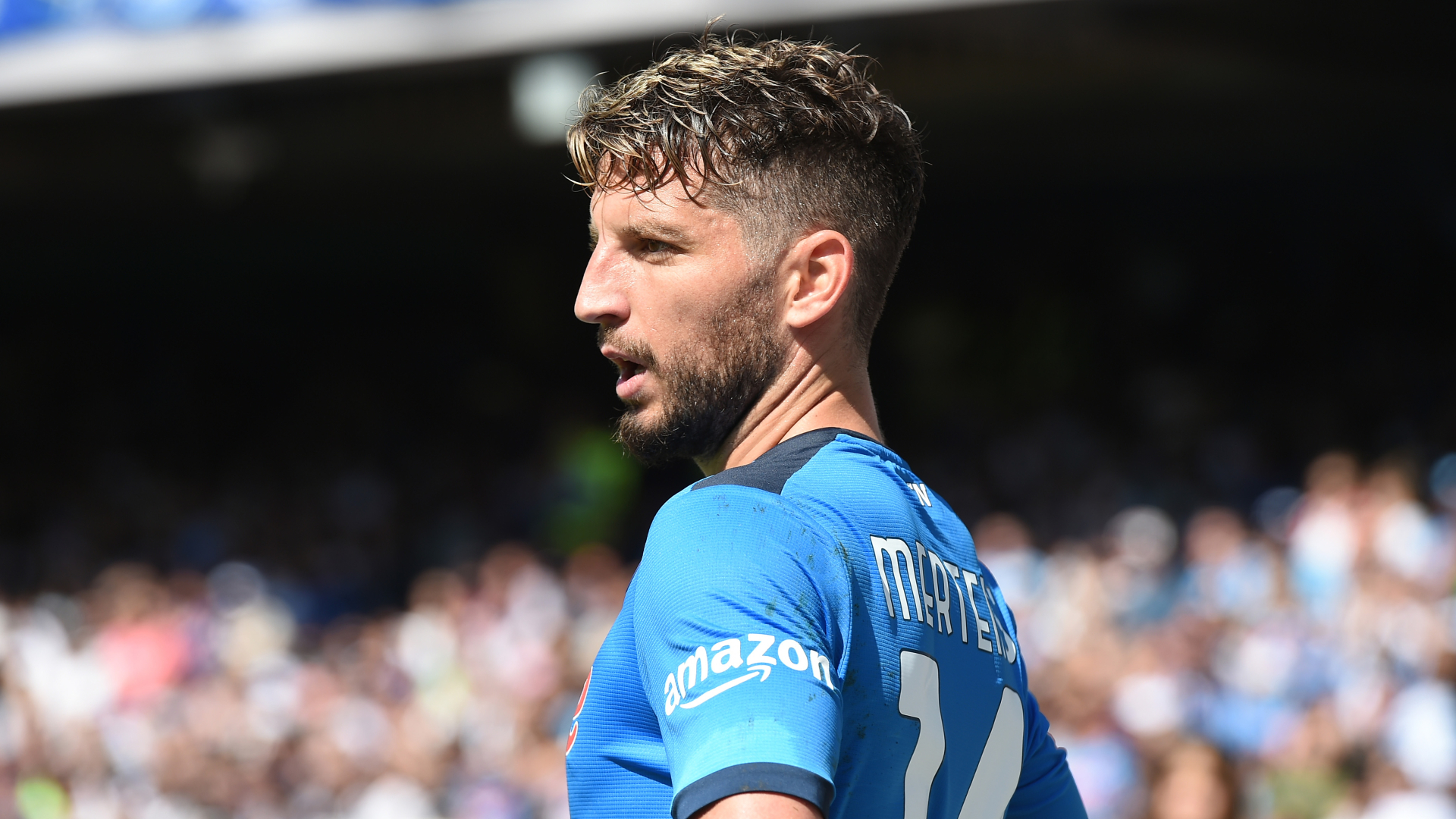 Galatasaray confirms talks for Mertens and Torreira