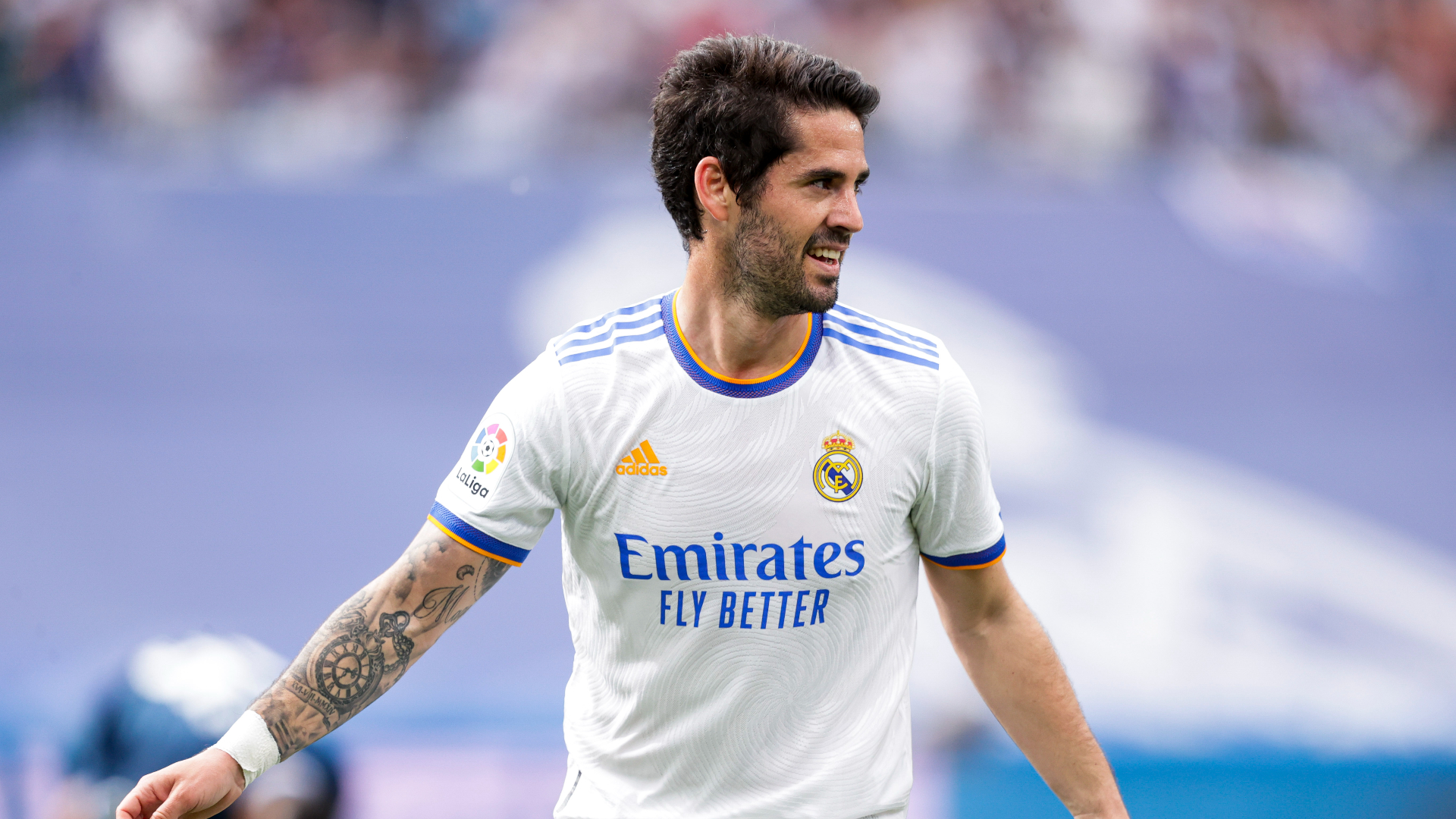 Former Real Madrid star Isco completes Sevilla move
