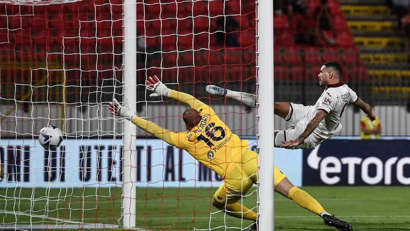 Torino : Joli geste acrobatique signé Sanabria !