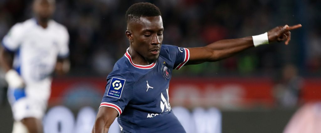 PSG : Deux clubs portugais sur Gueye