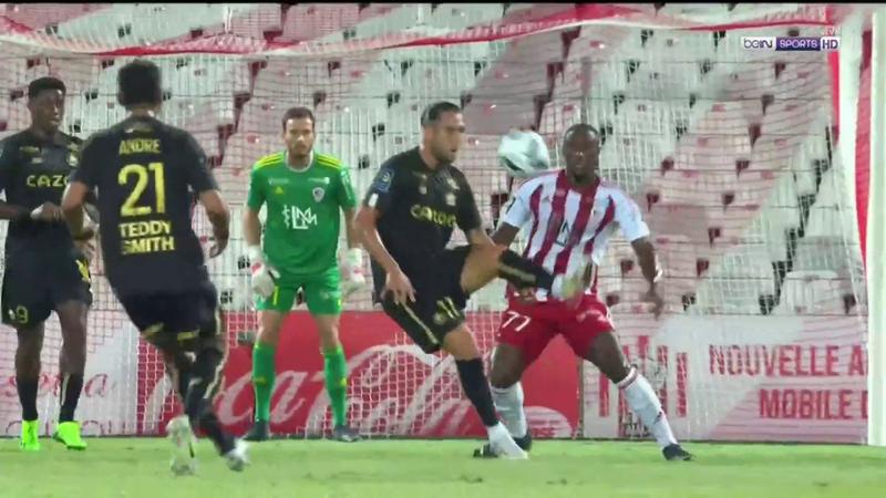 Impressive volley goal from Yusuf Yazici