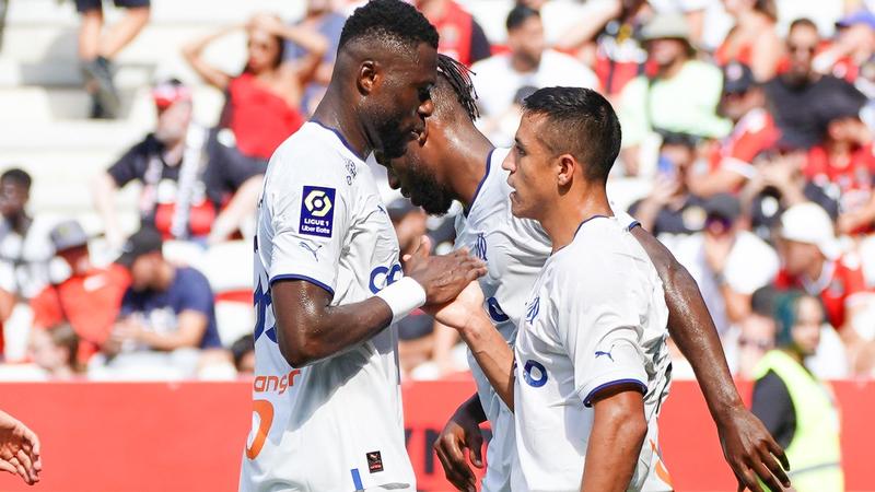 Alexis Sanchez bags brace in Marseille win