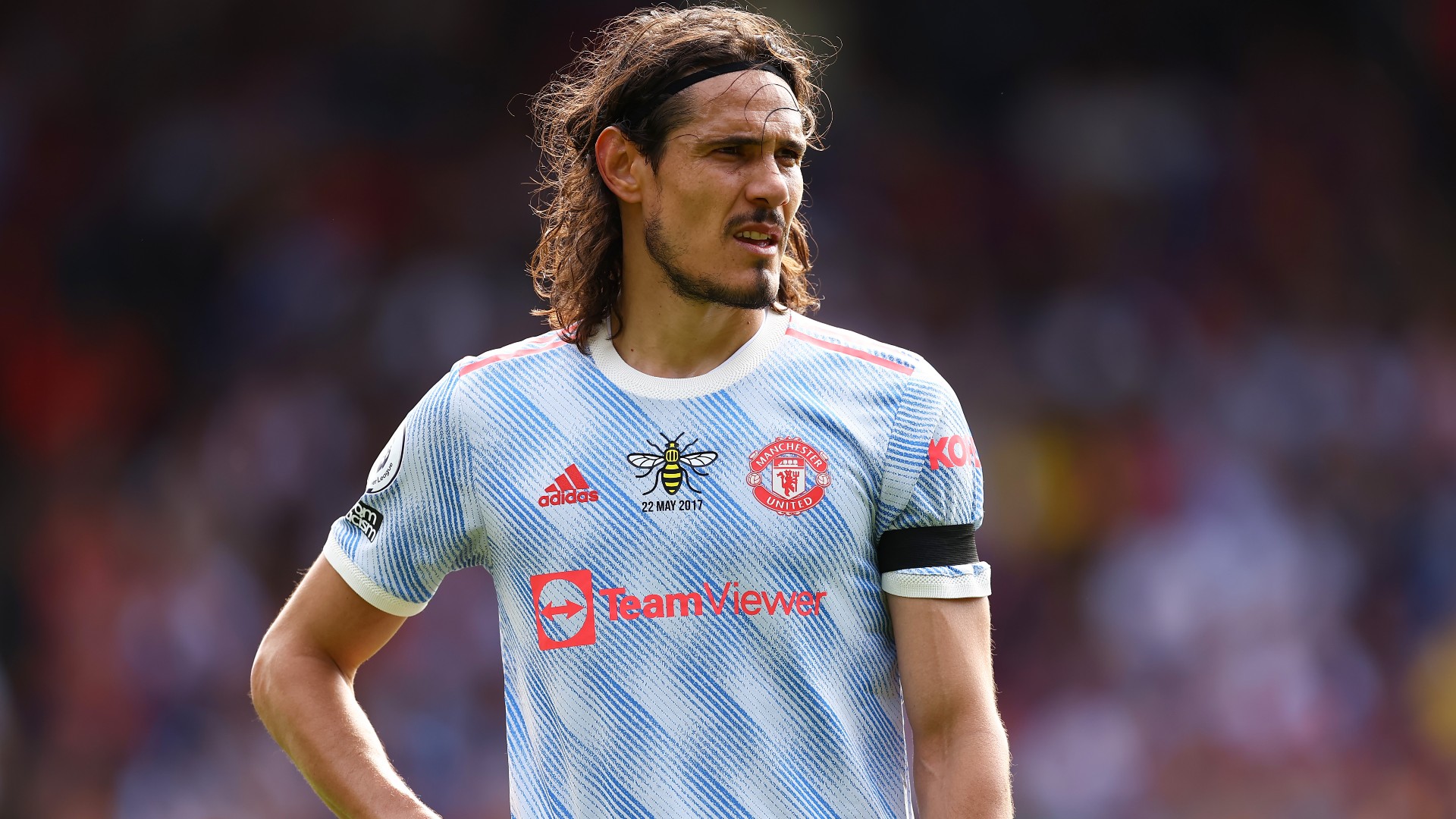 Cavani on the cusp of Valencia move