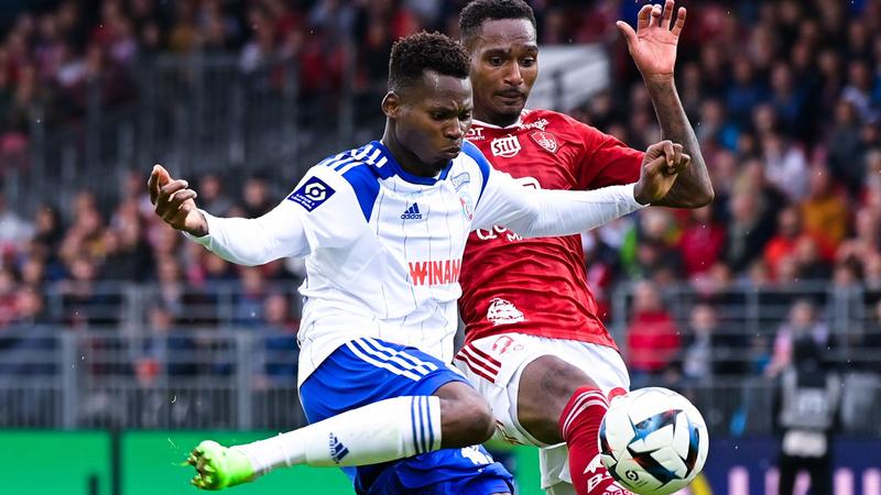 Brest and Strasbourg split points