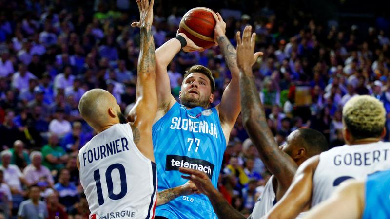 Luka Doncic (47 points) sans pitié avec les Bleus