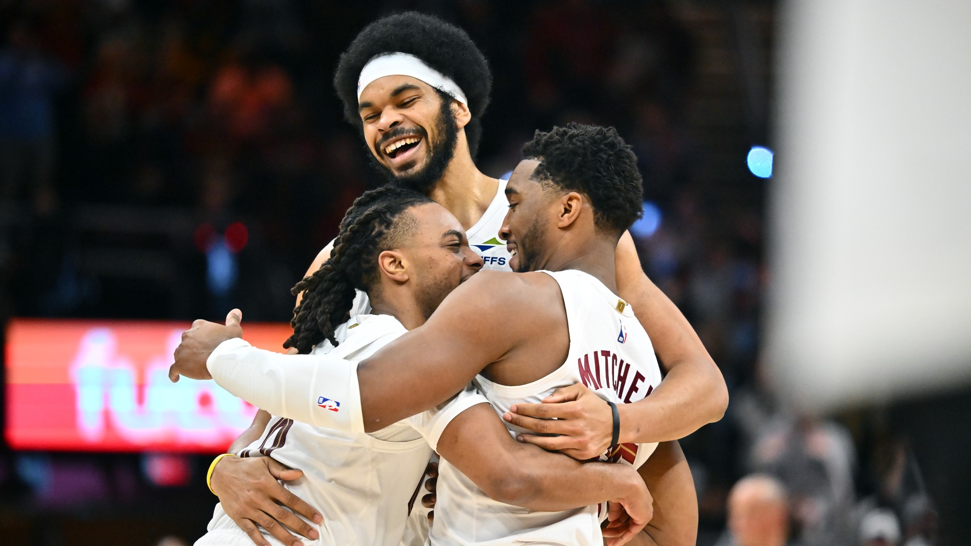 Streaking Cavs end Thunder's run