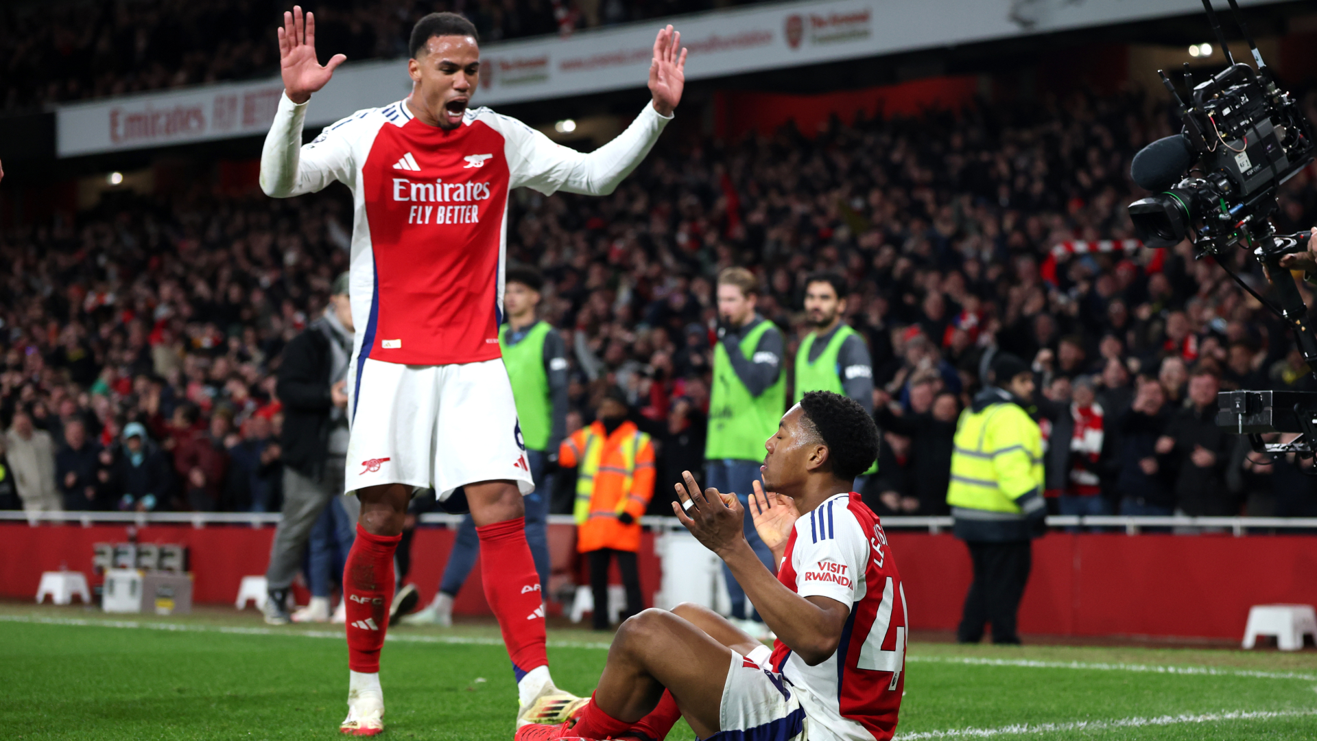 Report: Arsenal 5-1 Manchester City