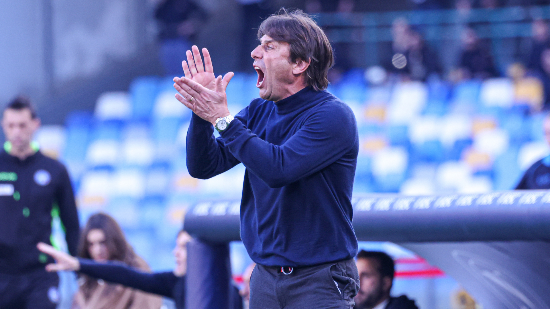 Conte lauds Napoli display