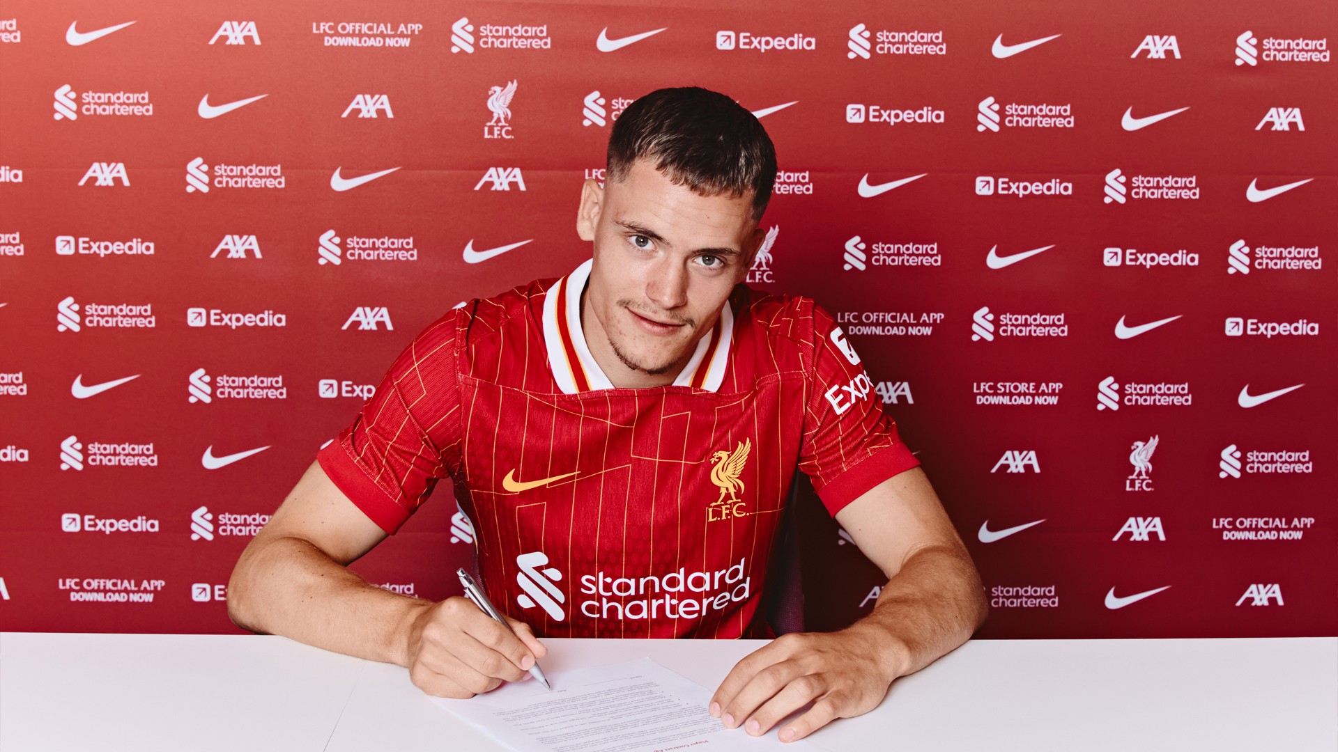 Wirtz signs for Liverpool