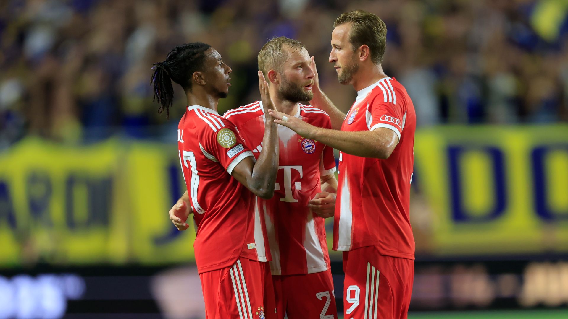 Report: Bayern 2-1 Boca Juniors
