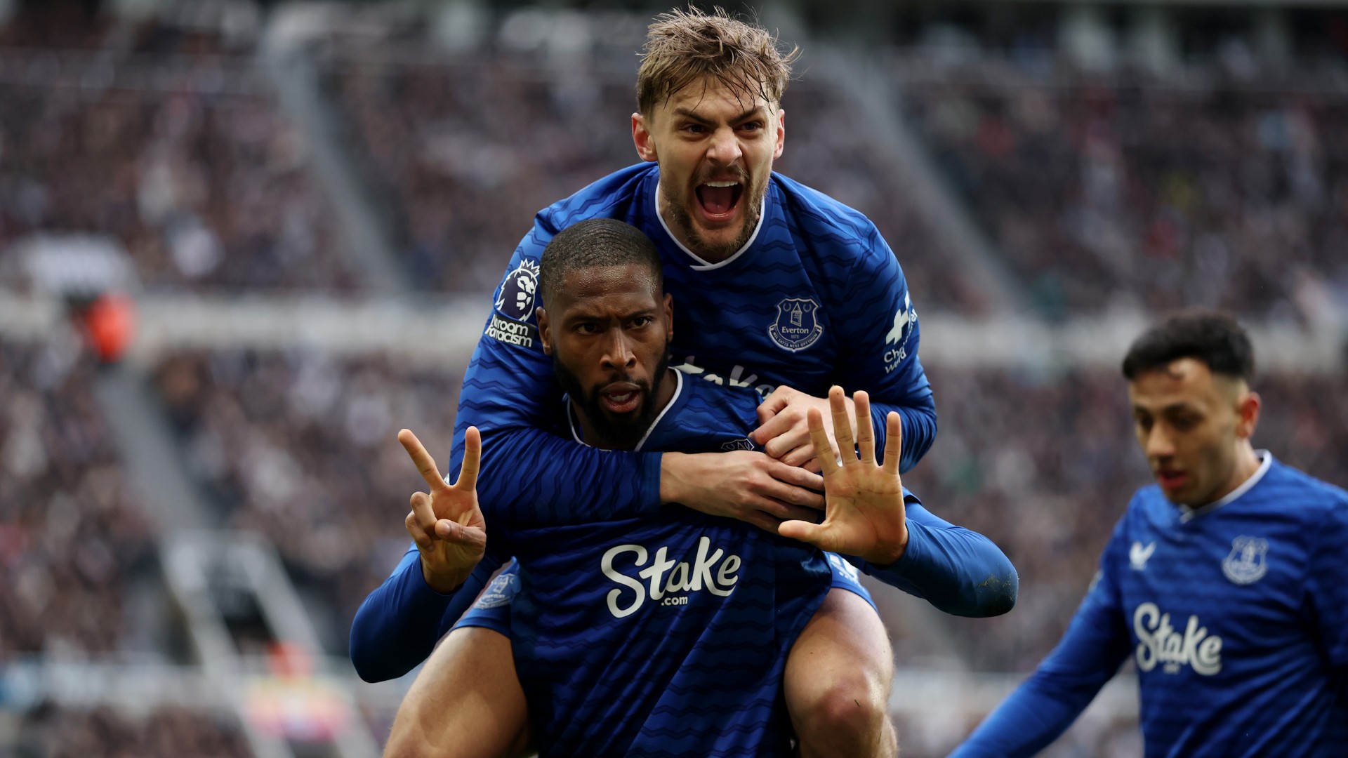 Report: Newcastle 2-3 Everton