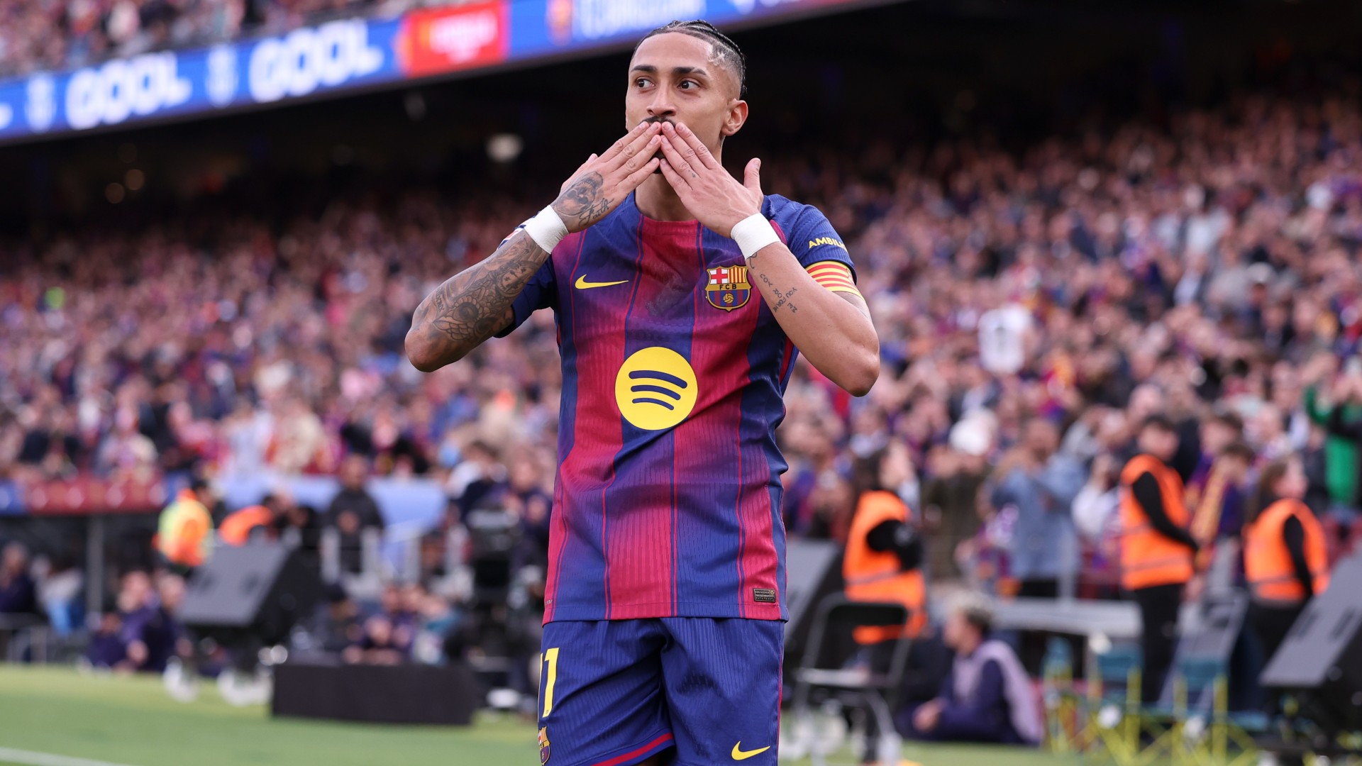 Raphinha hails Camp Nou support