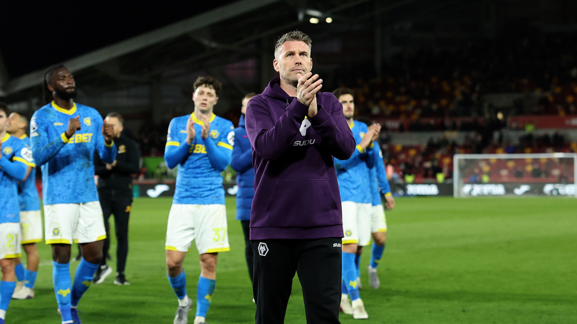 Edwards lauds Wolves' fight