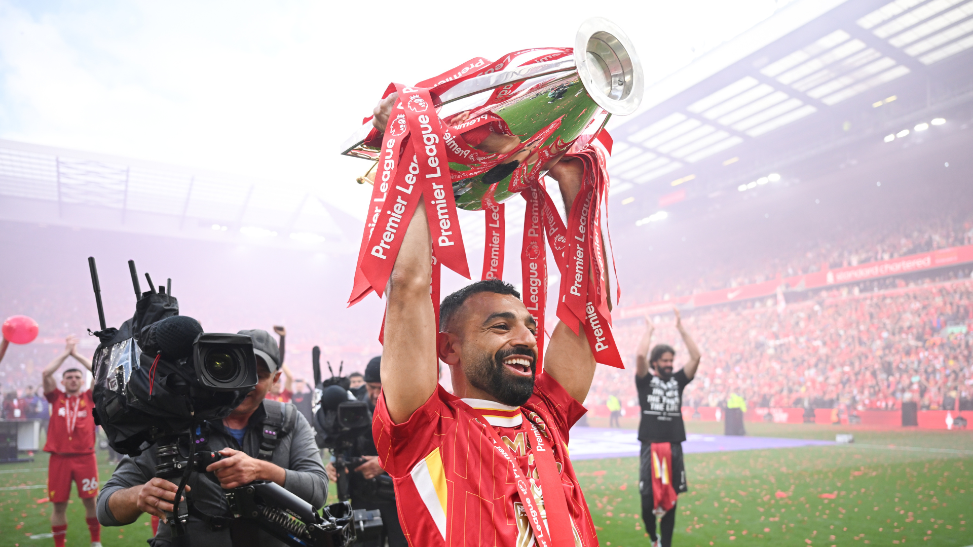 Carragher: Salah above Ronaldo