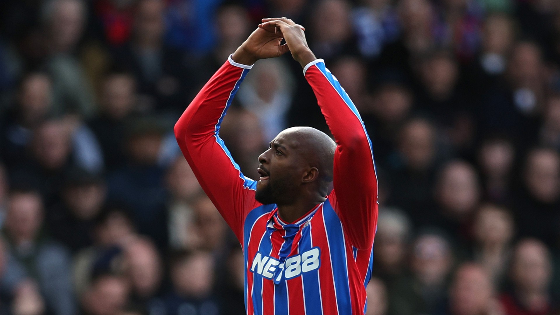 Glasner backs Mateta after brace