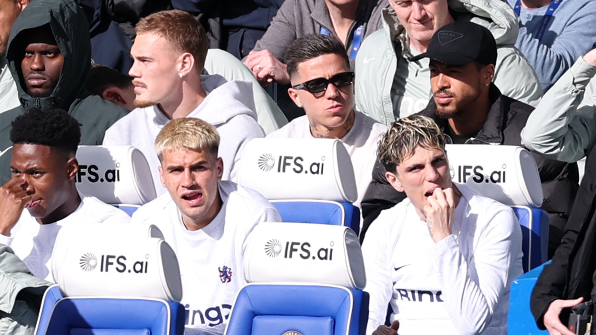 Rosenior stands by Fernandez ban