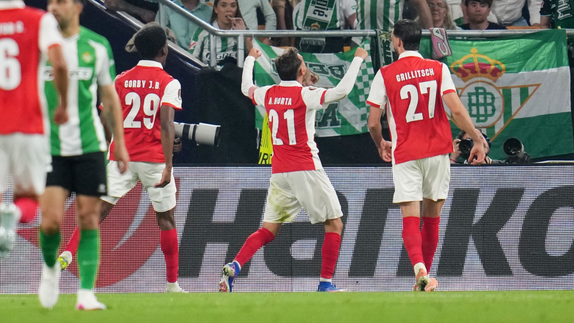 Report: Betis 2-4 Braga (3-5 agg)